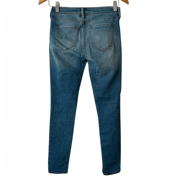 Abercrombie & Fitch Signature Collection Super Skinny Jeans - Picture 2 of 16